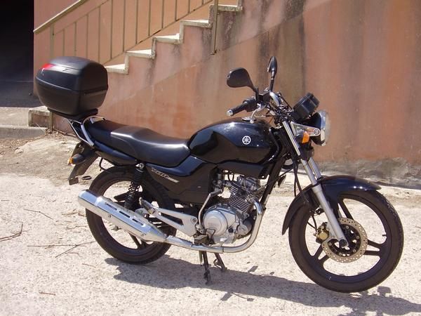 YAMAHA YBR125