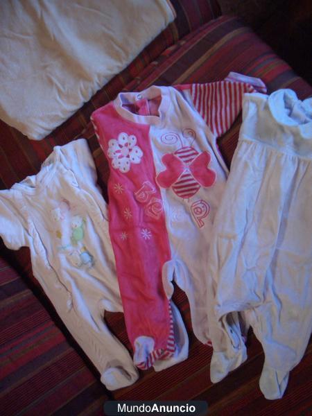 SE VENDE ROPA DE NIÑA DE 0 -18 MESES Y TODO LO QUE NECESITAS