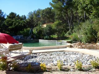 Promocion : villa : 7/8 personas - piscina - cassis  francia