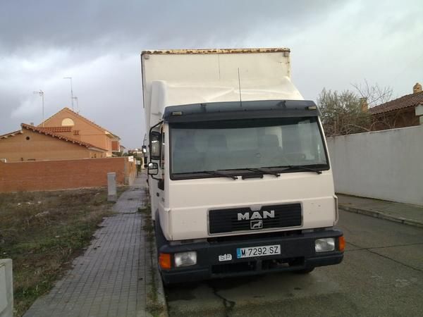 Se Vende camion Man 8153 F