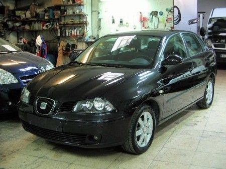 SEAT CORDOBA 1.9TDI STYLANCE - Islas Baleares