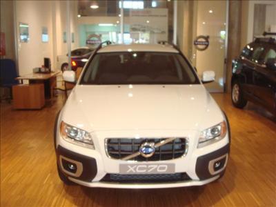 Volvo XC70 D5 Summum Aut. AWD 215