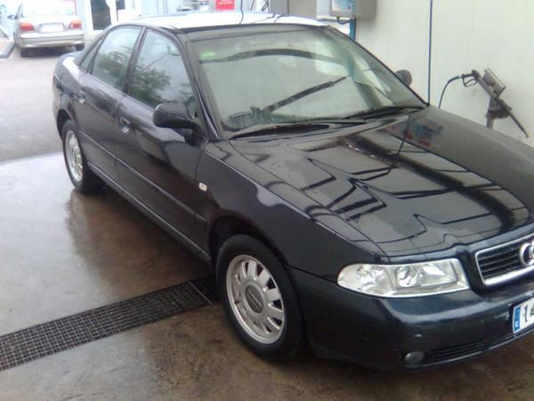 AUDI A-4  1.8 T DEL 2001  **OCASION**