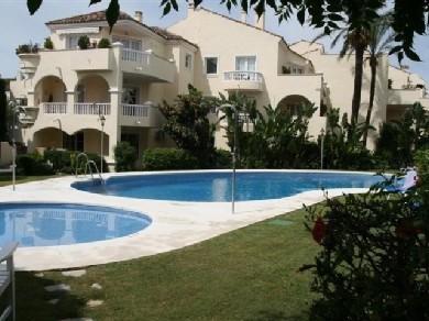 Apartamento con 1 dormitorio se vende en Estepona, Costa del Sol