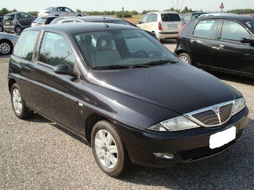 vendo lancia ypsilon unica