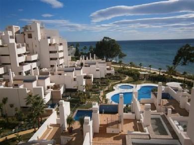 Apartamento con 1 dormitorio se vende en Estepona, Costa del Sol