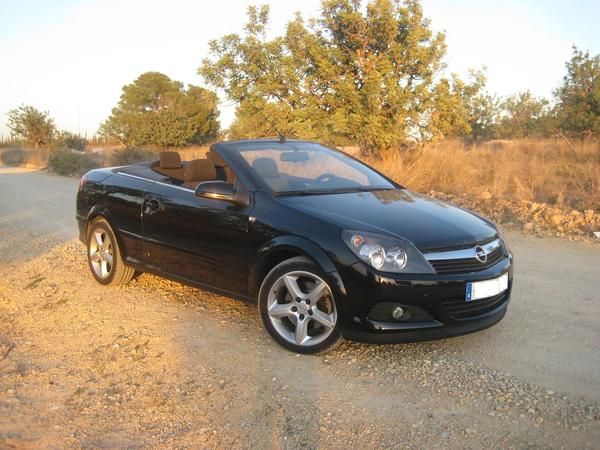 OPEL ASTRA TWIN TOP 1.9CDTI COSMO 150CV