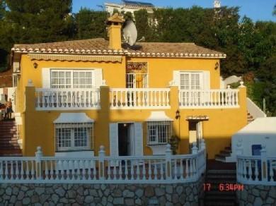 Chalet con 3 dormitorios se vende en Mijas Costa, Costa del Sol