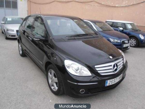 Mercedes-Benz B 200 CDI NACIONAL LIBRO *CANTE