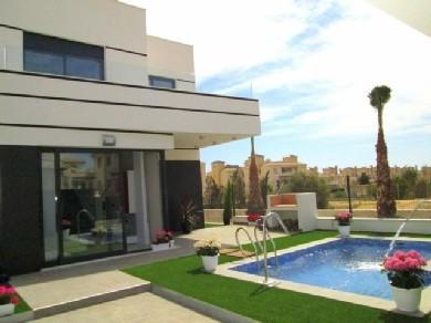 Chalet pareado con 3 dormitorios se vende en Campoamor, Costa Blanca