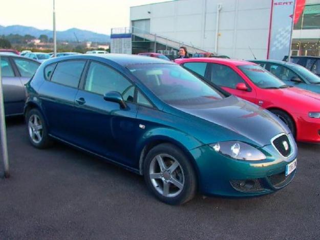 Venta de Seat LEON II Sport 1.6 102cv -ESP- '05 en Tortosa