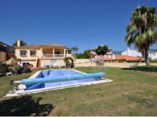 Chalet en venta en Estepona, Málaga (Costa del Sol)