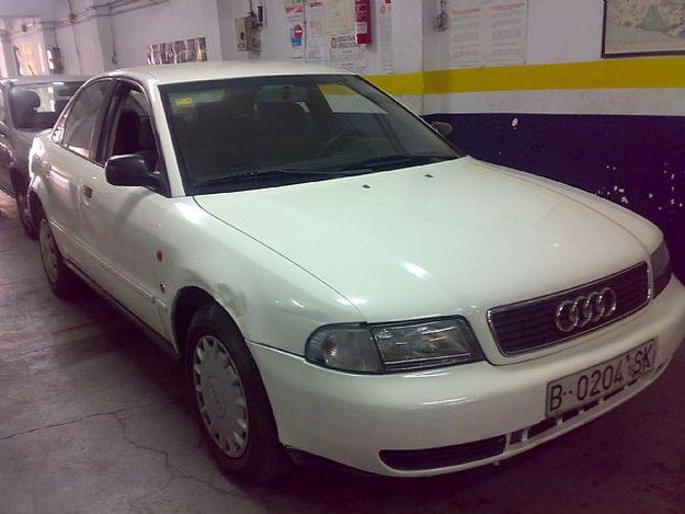 vendo audi A 4 por 3000 € año 97-perfecto estado -197.000 km