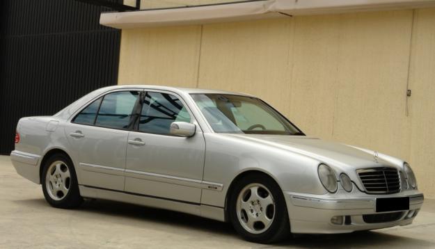 MERCEDES BENZ E 220 CDI AVANTGARDE. NACIONAL