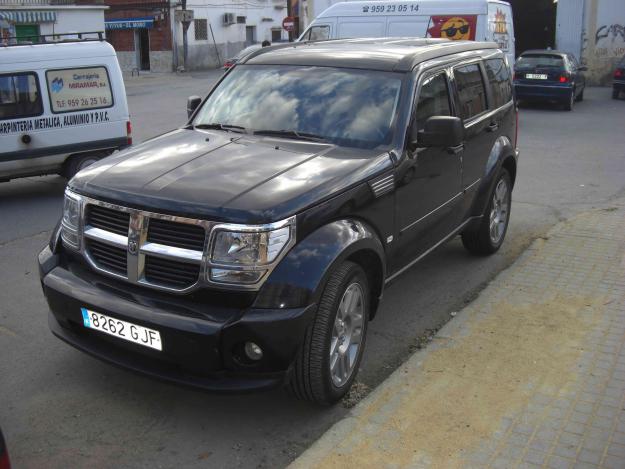 VENDO DODGE NITRO SXT CON 6 MESES