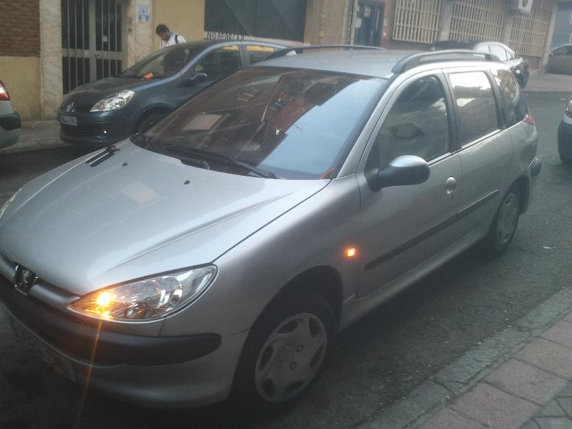 se vende o cambia por furgoneta