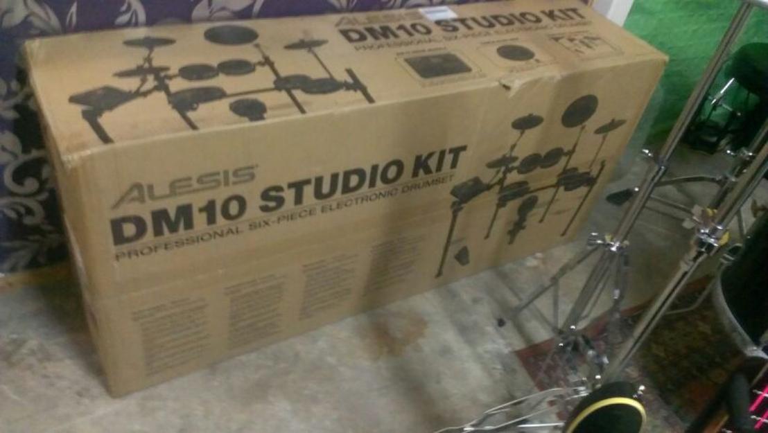 Batería electrica alesis dm10 studio kit