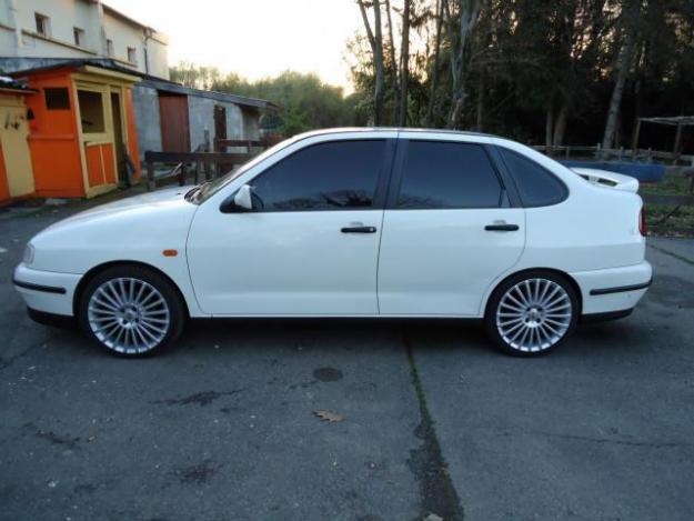 SEAT Córdoba 1.9 tdi es un 5 puertas