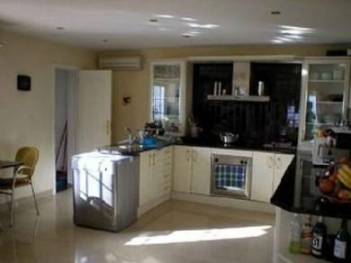 Chalet con 4 dormitorios se vende en Fuengirola, Costa del Sol