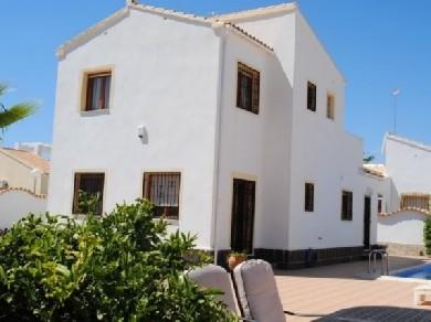 Chalet con 4 dormitorios se vende en Orihuela Costa, Costa Blanca