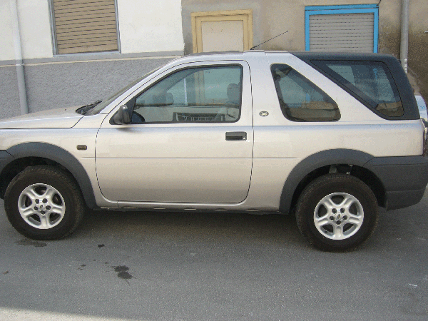 LAND-ROVER - FREELANDER