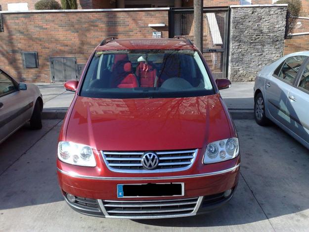 2003 Volkswagen Touran 2.0 TDI Trendline Rojo