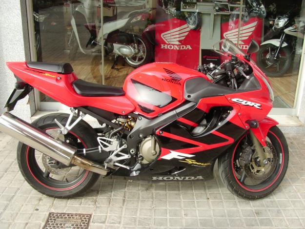 VENTA CBR 600 F SPORT