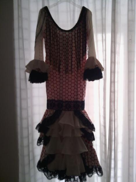 traje de flamenca exclusivo