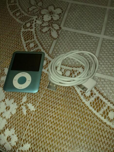 VENDO IPOD 8GB