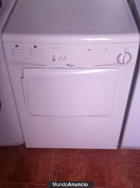 VENDO SECADORA WHIRLPOOL EN BUEN ESTADO