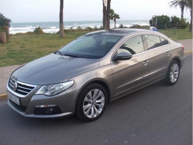 Volkswagen Passat CC 2.0TDI CR,navegacion,parktronic,etc