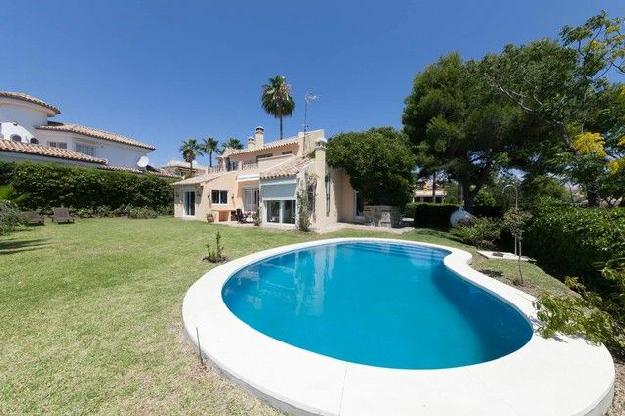 Chalet en venta en Estepona, Málaga (Costa del Sol)