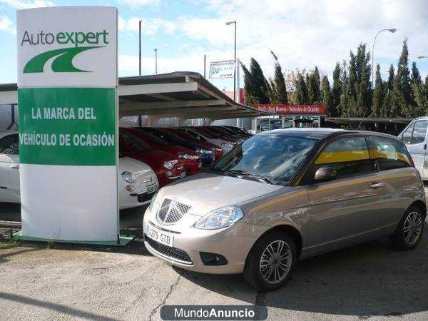 Lancia YPSILON Ypsilon 1.4 16v Platino