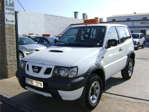 NISSAN TERRANO  2.7TDI COMFORT PLUS