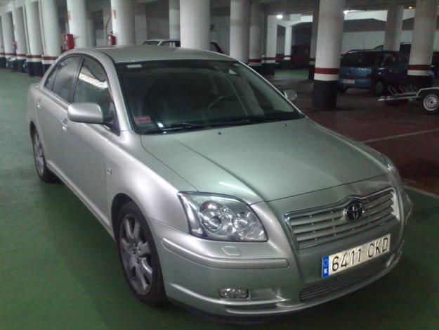 VENDO TOYOTA AVENSIS 2.0 VVT-I EXECUTIVE  BILBAO