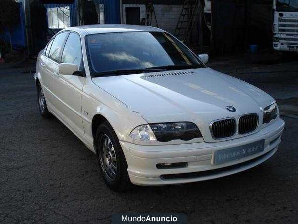 BMW 323 i  AUTOMATICO   PARCKTRONIC