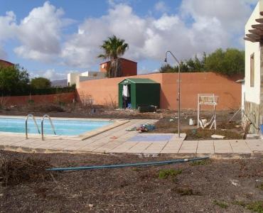 Casa Independiente con Piscina en Venta en Triquivijate, Fuerteventura