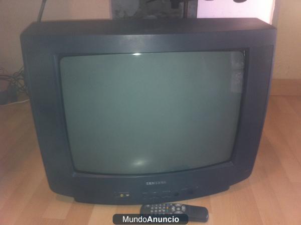 SE VENDE 3 TELEVISORES