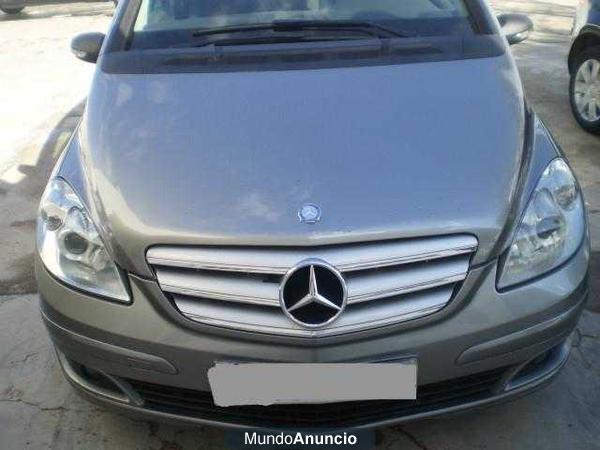 Mercedes-Benz B 180 B-180 CDI-LLANTA 17 AMG-