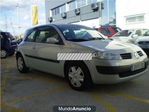 Renault Megane Confort Dynamique 1.6 16v \'04