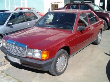 MERCEDES 190  - Badajoz