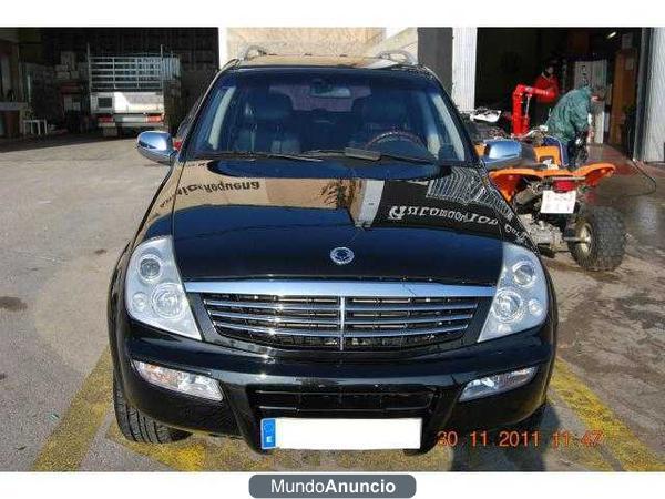 SsangYong REXTON 270-PIEL-NAVEG ACION-TECHO-7