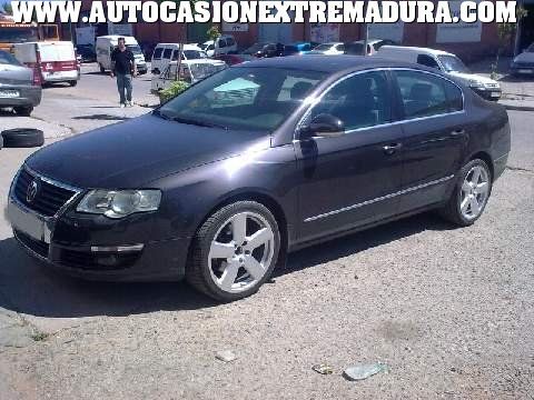 VOLKSWAGEN PASSAT 2.0 TDI 140 CV  BERLINA