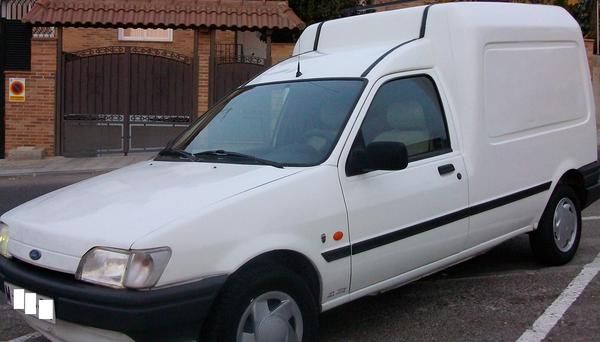 FORD COURIER DIESEL AÑO 94