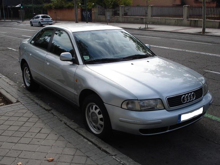 Se vende audi a4 impecable en  Madrid