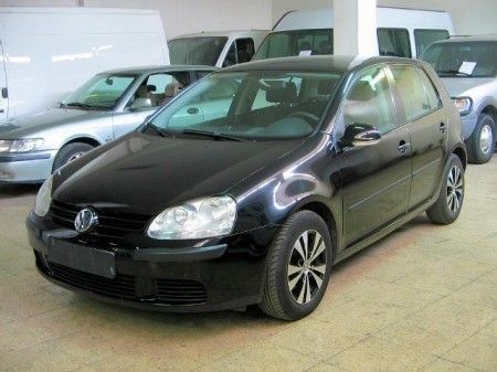 VOLKSWAGEN GOLF 1.9 TDI 5P TREND - Islas Baleares