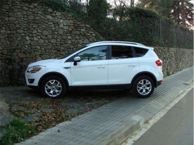 2009 Ford Kuga 2.0 TDI 2WD Trend Blanco Metalizado