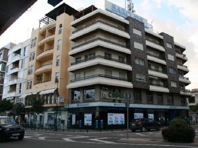 Apartamento con 3 dormitorios se vende en Estepona, Costa del Sol