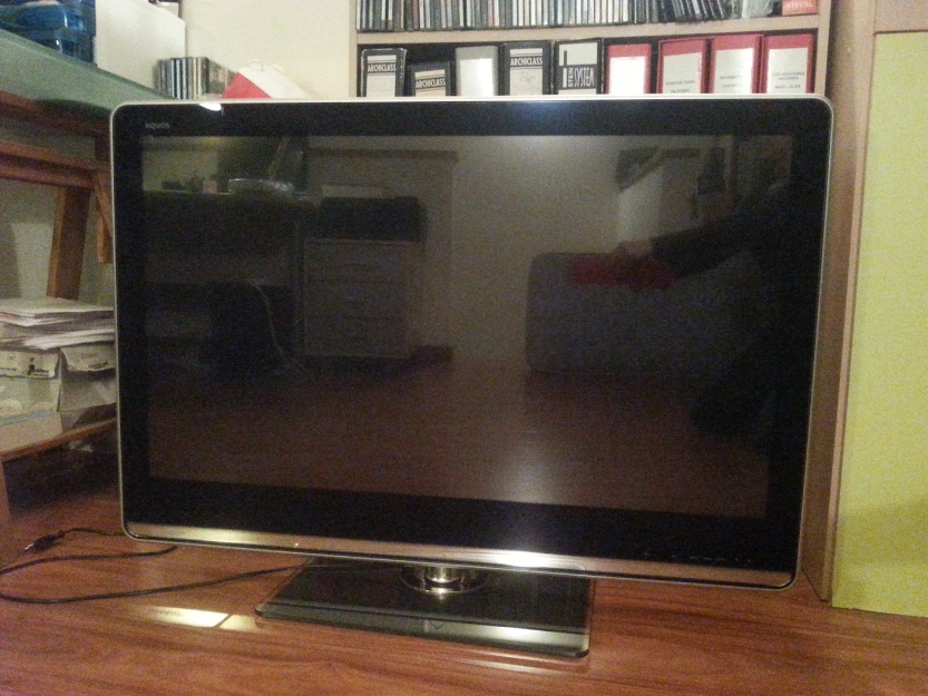 Tv sharp lc-40le820e