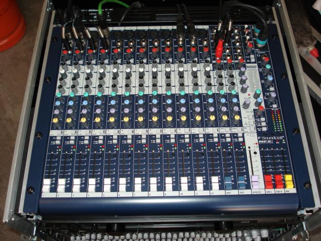 Mesa soundcraft mfxi 12